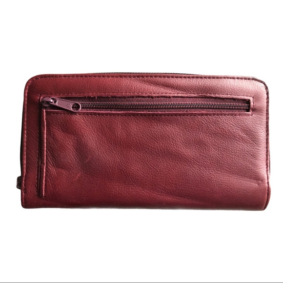 Multipurpose Checkbook Wallet - Picture 2 of 4